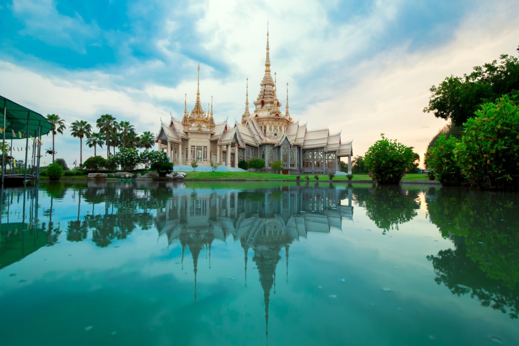 Как уехать жить в Таиланд: способы получения ПМЖ
