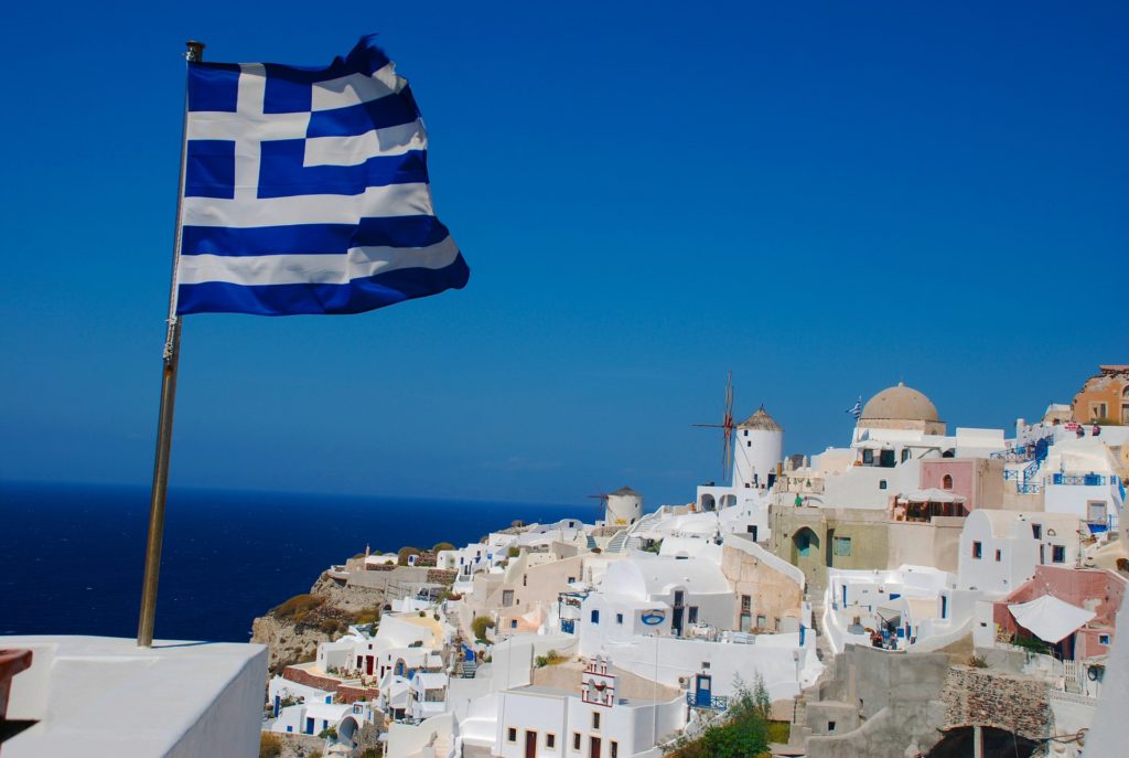 Как переехать в Грецию из России: способы иммиграции